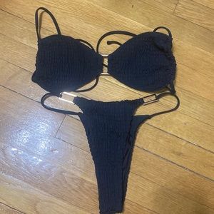 Shein, 2 piece bikini set. Size M, originally $11.99. Never worn